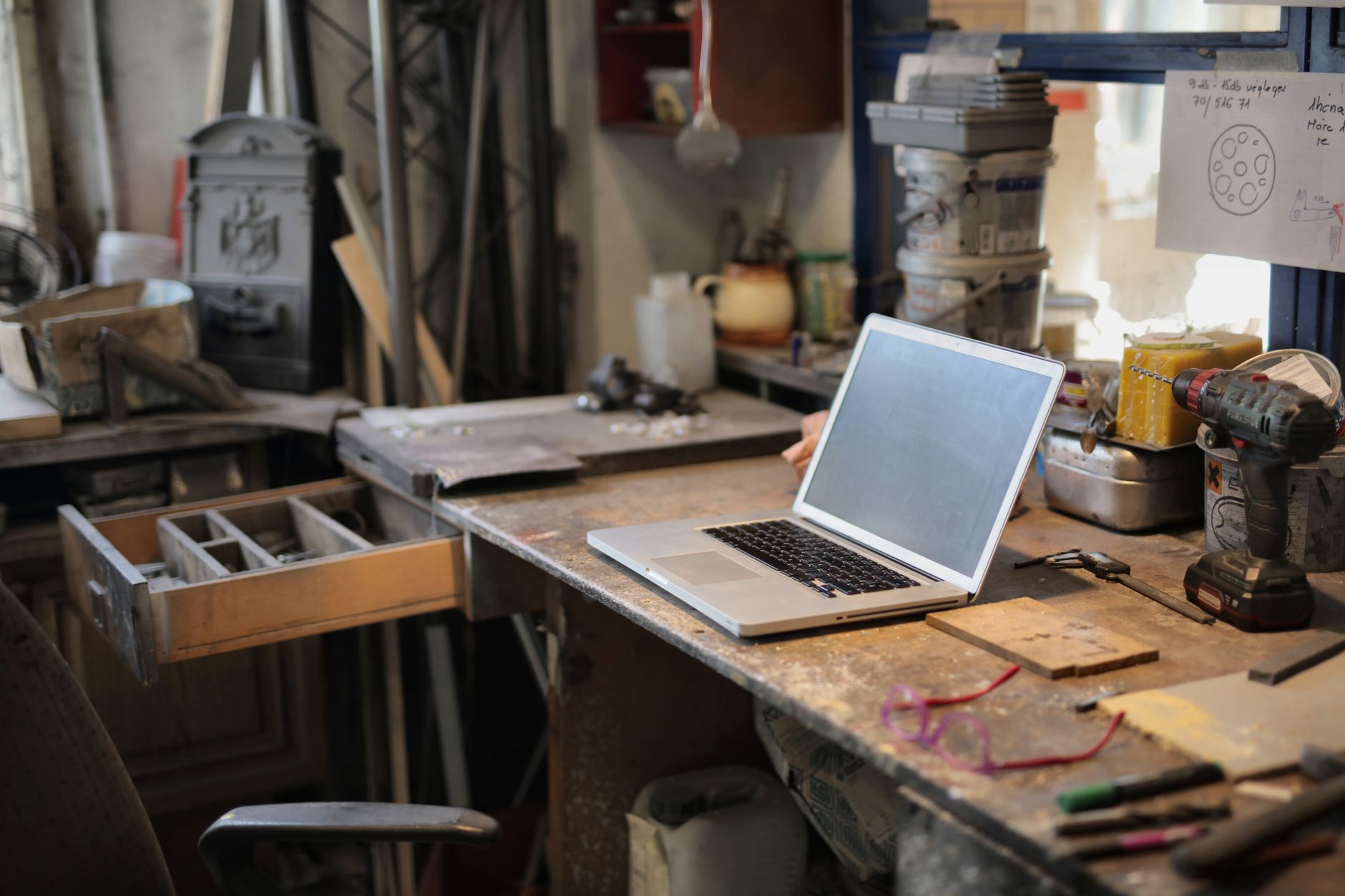 Services informatiques équipe à Saint-Ouen-sur-Seine